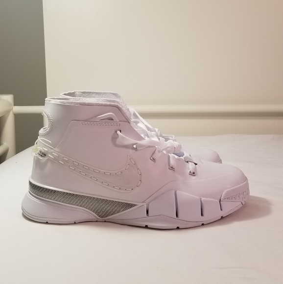 kobe 1 protro noise cancelling